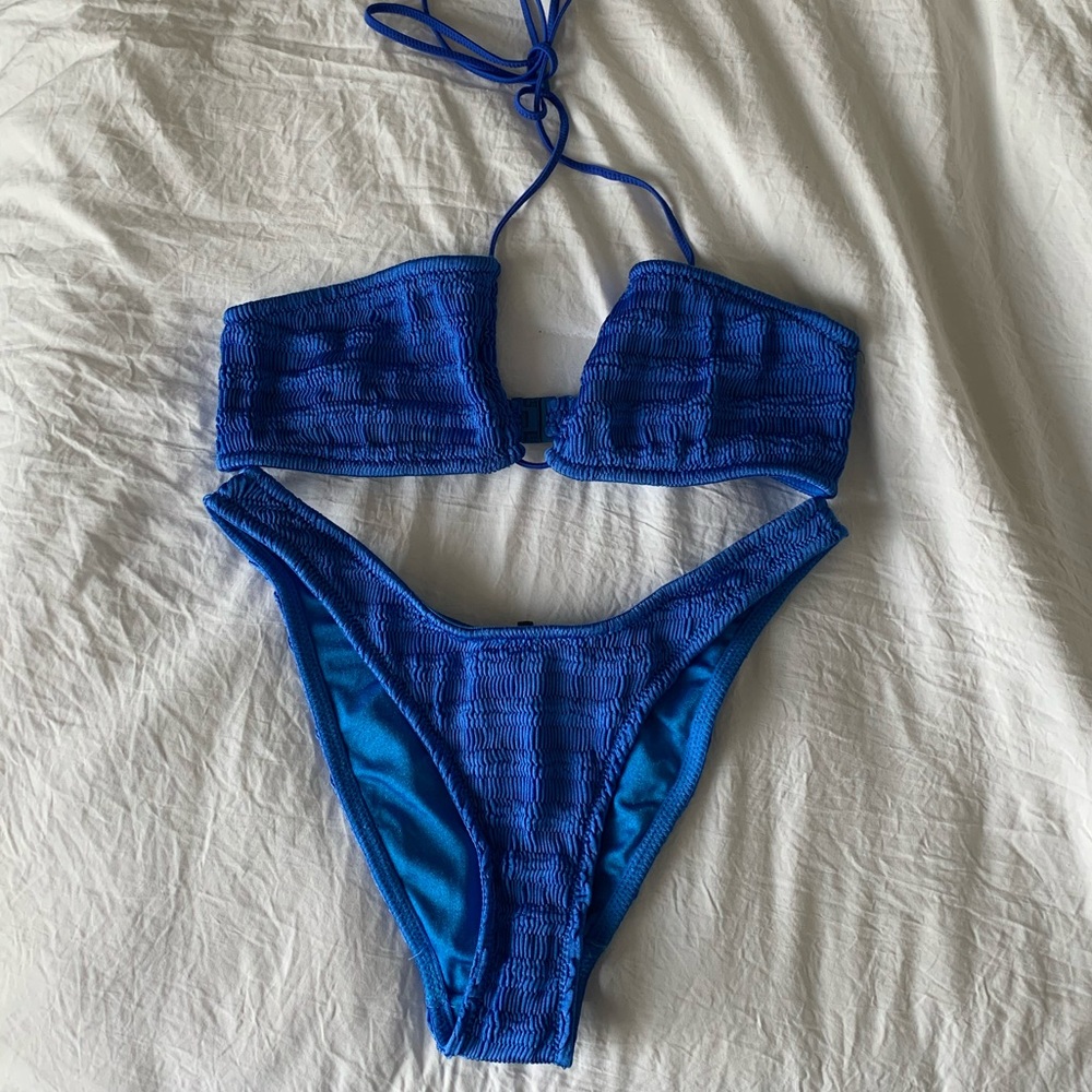 Royal blue Triangl swimsuit size medium - worn once